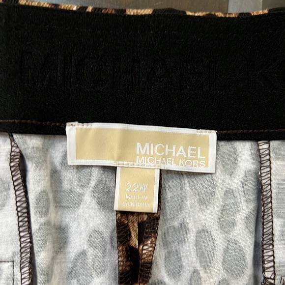 MICHAEL Michael Kors Cheetah Print Ponte Knit Pull-On Slim Leg Ankle Pants. - Picture 7 of 12